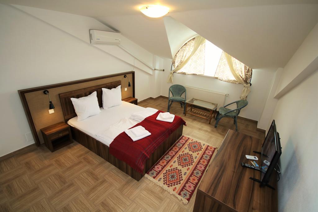 Mai Danube 3* Ieşelniţa